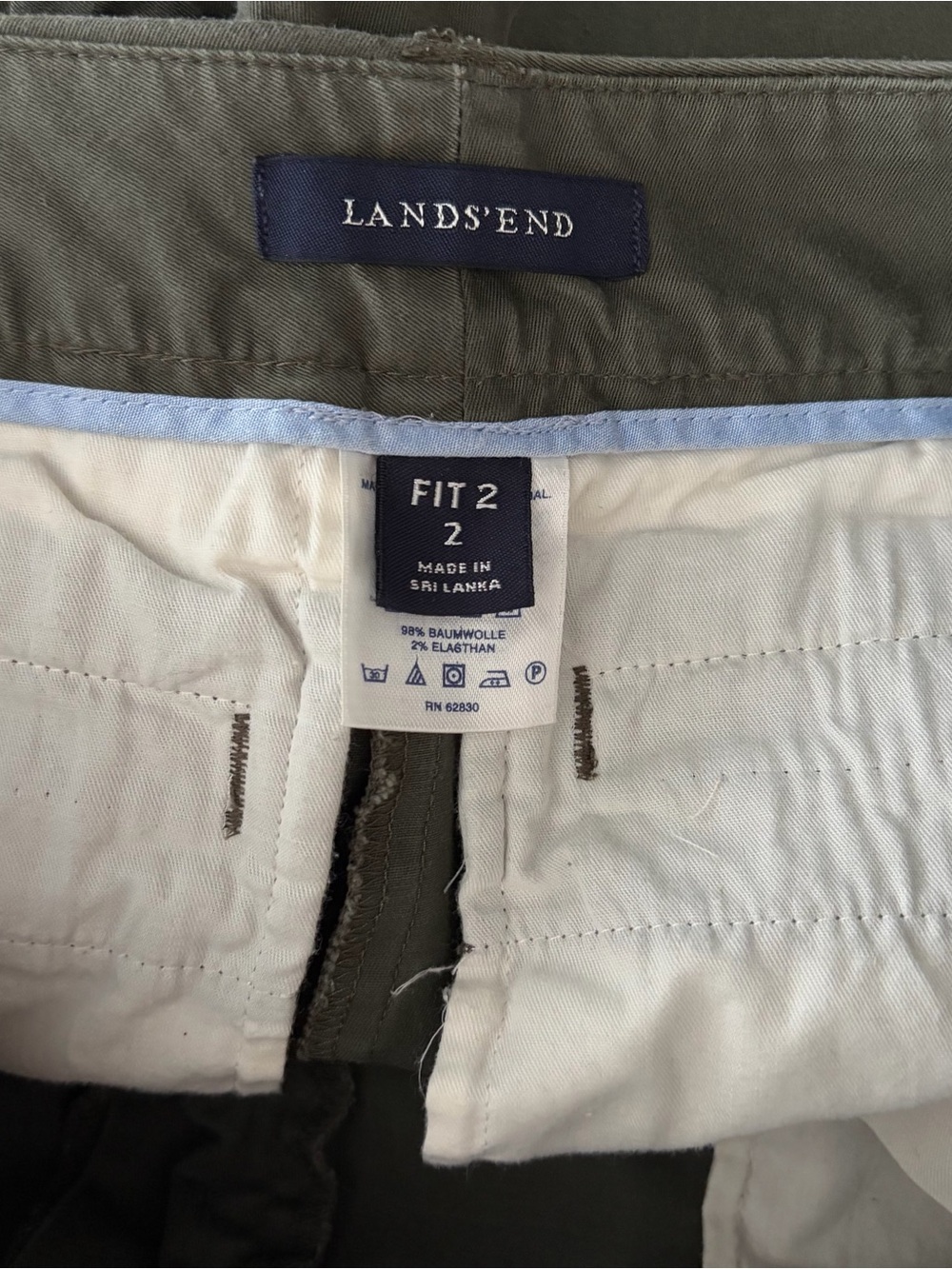Lands' End Mid-Rise Stretch Chino Bermuda Shorts Olive Green, Fit 2, size 2. - Picture 4 of 4